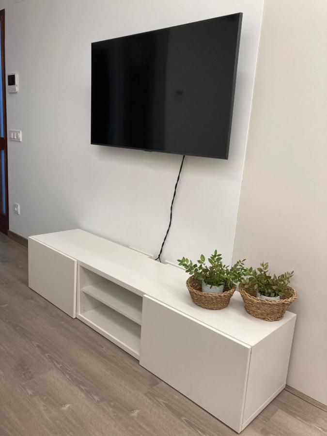 Centrico Con Wifi Y Climatizado De 1 Y Sofa-cama 3 Personas Apartment Santa Coloma De Farners