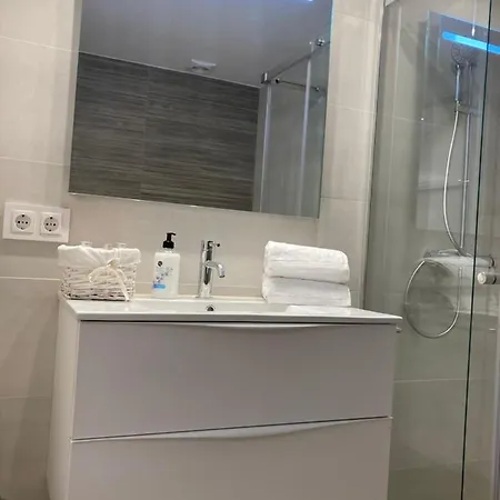 Apartamento Centrico Con Wifi Y Climatizado De 1 Habitacion Y Sofa-Cama Para 3 Personas Santa Coloma De Farners Exterior photo